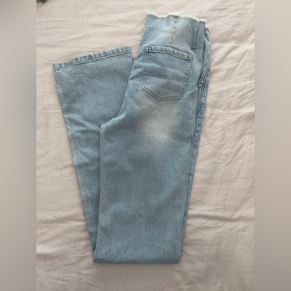 PrettyLittleThing Y2K High Rise Straight Leg Light Blue Jeans |Raw Hem| Size 4 - Picture 12 of 16